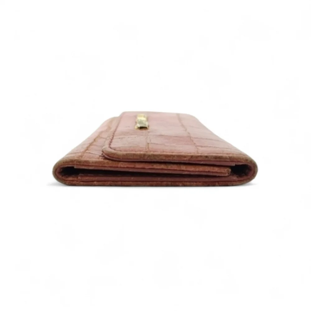 Miu Miu Baby Croc Six Key Cles Tri Fold Wallet in Pink Leather